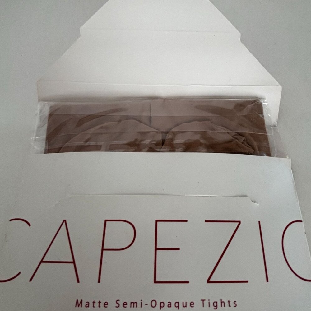 Capezio Transition Tights Ultra Soft Matte Semi-Opaque S M 1816 Dance LSN - Picture 4 of 8